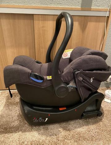 Autostoel baby beschikbaar voor biedingen