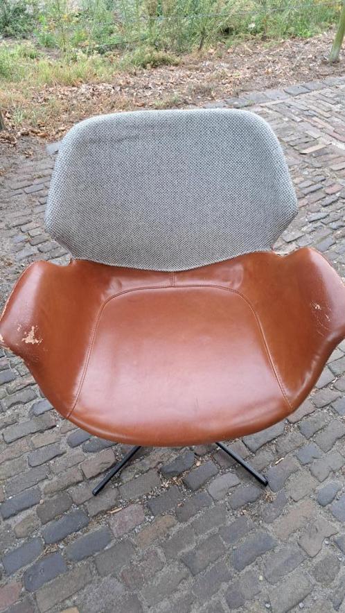 Gratis Afhalen : 5 Vintage Eetkamer Stoelen, Huis en Inrichting, Stoelen, Gebruikt, Eén, Leer, Metaal, Stof, Bruin, Ophalen