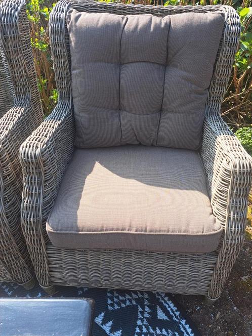Mooie dikke kussenset voor 1 grote wicker tuinstoel, Tuin en Terras, Tuinmeubel-accessoires, Zo goed als nieuw, Ophalen of Verzenden