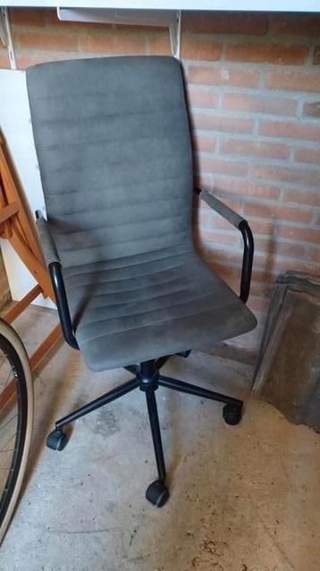 Bureaustoel grijs beschikbaar voor biedingen