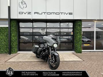 Harley-Davidson 114 FLHXS Street Glide Special | Nardo Grey  beschikbaar voor biedingen