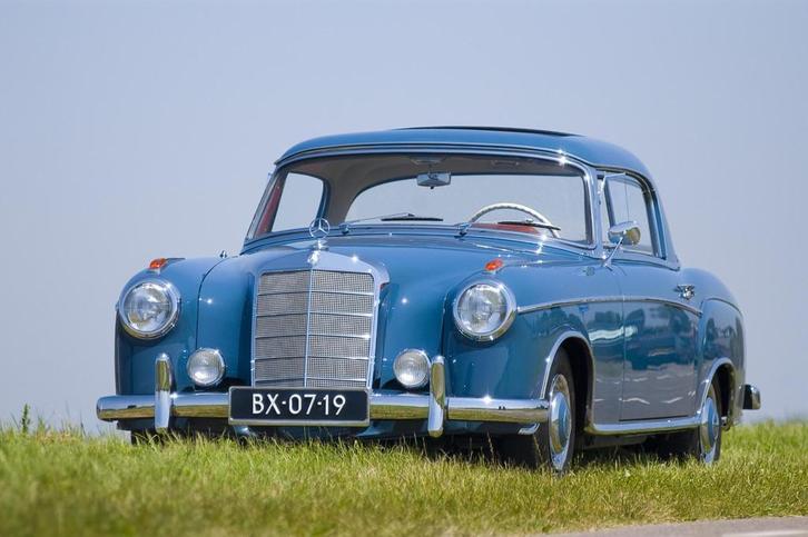 Mercedes-benz 220 s 220SE, Auto's, Oldtimers, Bedrijf, Te koop, Open dak, Mercedes-Benz, Benzine, Coupé, Handgeschakeld, Origineel Nederlands