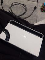 Gloednieuwe witte dock nintendoswitch en hdmi kabel, Spelcomputers en Games, 1 speler, Ophalen, Nieuw