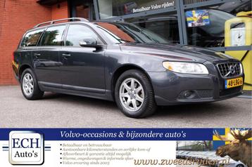 Volvo V70 2.0 145 pk Limited Edition, Navi, Stoelverwarming, beschikbaar voor biedingen