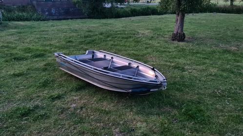 Aluminium Boot B301  bijna Nieuwe met fenders en stoeltjes, Watersport en Boten, Kano's, Zo goed als nieuw, Twee personen, Ophalen