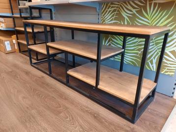 SHOWMODEL Dressoir Kyan beschikbaar voor biedingen