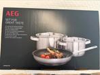 Mooie AEG pannenset met 3 pannen, Huis en Inrichting, Keuken | Potten en Pannen, Ophalen of Verzenden, Nieuw, Rvs, Pannenset
