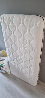Kindermatras 120x60 + hoeslaken, Ophalen of Verzenden, Zo goed als nieuw, Minder dan 140 cm, Matras