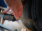 Winterbanden 215/60/16 skoda, vag etc. continental incl.velg, Ophalen