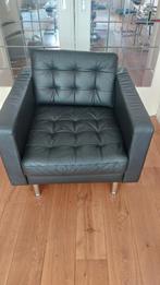 Zwart lederen Karlstad fauteuil, Ophalen, Zo goed als nieuw, Eenpersoons, Minder dan 150 cm