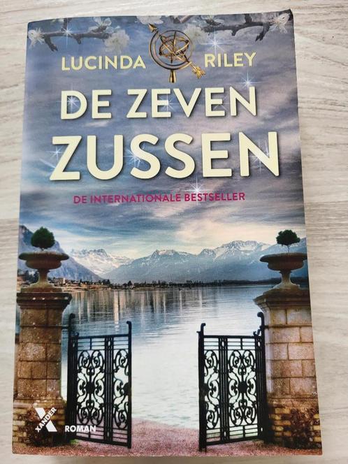 Lucinda Riley Kristin Hannah Sarah Lark 4.00 per stuk, Boeken, Romans, Zo goed als nieuw, Nederland, Verzenden