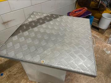 BASE PLATE / BASEPLATE traanplaat 76x76cm  PRO KWALITEIT  beschikbaar voor biedingen