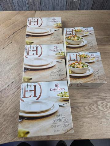 Emile Henry Servies - Nieuw in doos! beschikbaar voor biedingen