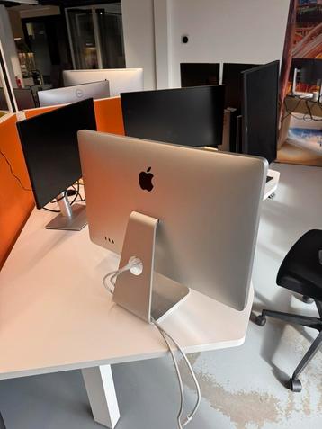 Apple LED Cinema Display (24-inch) beschikbaar voor biedingen
