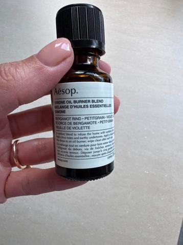Aesop Simone Oil Burner Blend - Bijna nieuw beschikbaar voor biedingen