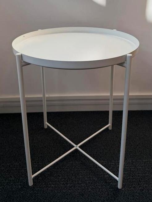 IKEA Bijzettafel - Wit, Huis en Inrichting, Tafels | Bijzettafels, Gebruikt, Rond, 45 tot 60 cm, Minder dan 55 cm, Metaal of Aluminium