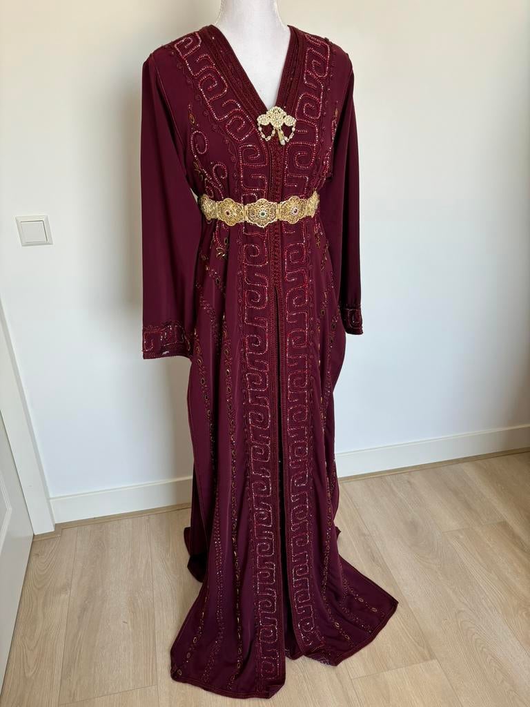 Takshita bordeaux, Maat 38/40 (M), Overige typen, Ophalen of Verzenden, Gedragen