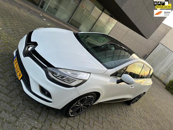 Renault Clio Estate 1.2 TCe IntensCLIMAT AUTOMAAT BJ 1-2017, Auto's, Renault, Te koop, Clio, ABS, Airbags, Airconditioning, Boordcomputer