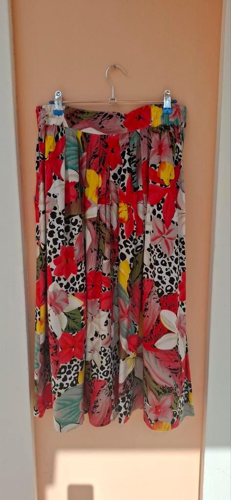 Vintage rok, maat 40/L - rood - print - bloemen - 90's, Kleding | Dames, Rokken, Gedragen, Maat 38/40 (M), Rood, Onder de knie