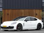 Porsche Panamera 4.0 V8 Turbo 550PK / Sport chrono / Alcanta, Auto's, Porsche, Automaat, 128 €/maand, Gebruikt, 4 stoelen