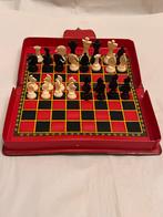 Vintage Reis Schaakspel in Metalen Doos Compleet, Ophalen of Verzenden