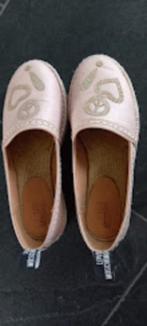 Moschino, zachtroze leren espadrilles, maat 38, Zo goed als nieuw, Espadrilles of Moccasins, Roze, Moschino
