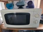 Microwave works perfectly, asethically old, Ophalen, Gebruikt, Vrijstaand
