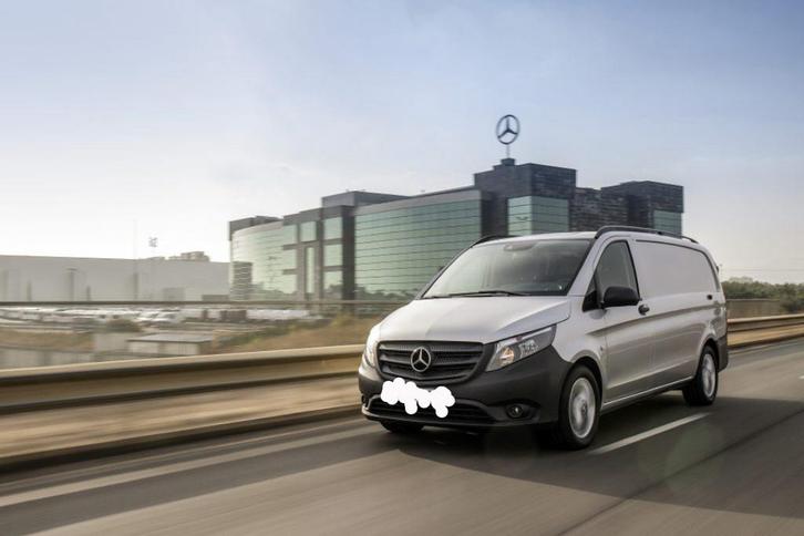 Spoed koerier transport diensten binnen & buitenland, Diensten en Vakmensen, Koeriers, Chauffeurs en Taxi's, Chauffeursdiensten