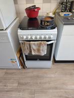 Indesit Vrijstaand Fornuis met Oven, Ophalen, Gebruikt, Hete lucht, Oven met grill