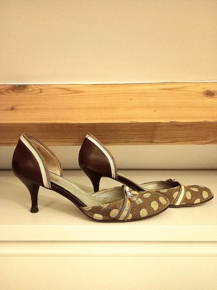 Audley pumps maat 39, Kleding | Dames, Schoenen, Gedragen, Schoenen met hoge hakken, Groen, Ophalen of Verzenden