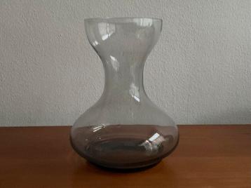 A.D.Copier: staalgrijze bollenvaas ca. 14 cm Leerdam, 1948 beschikbaar voor biedingen