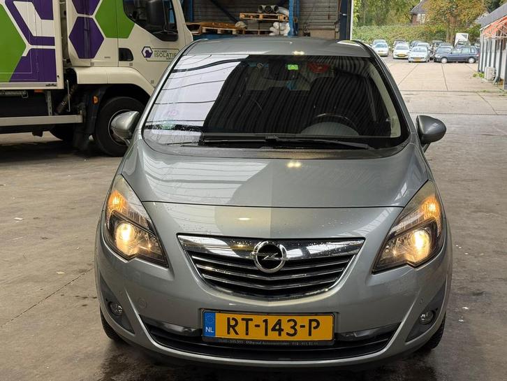 Opel 2010 Grijs, Auto's, Opel, Bedrijf, Benzine, MPV, Handgeschakeld, Geïmporteerd, Zilver of Grijs, Ophalen