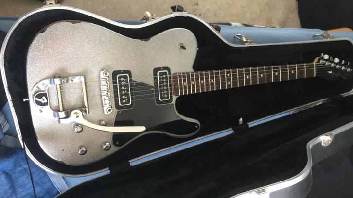 Fender Telesonic 2003 with Bigsby & TV Jones pickups, Muziek en Instrumenten, Snaarinstrumenten | Gitaren | Elektrisch, Gebruikt