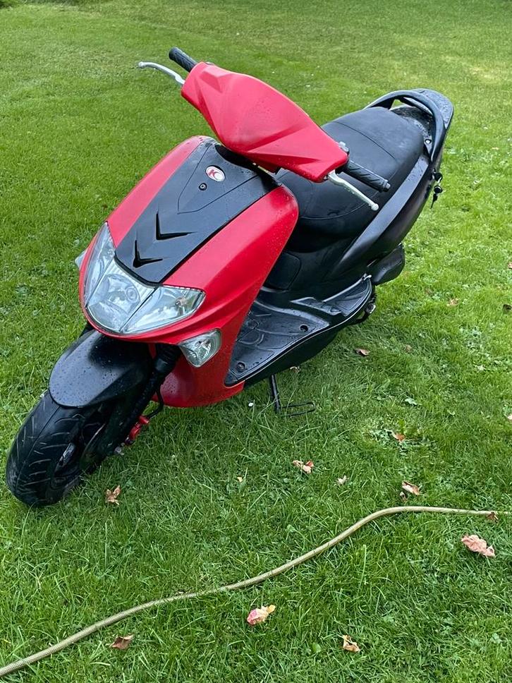 Kymco vitality 50cc, Fietsen en Brommers, Scooters | Kymco, Gebruikt, Overige modellen, Maximaal 45 km/u, Benzine, Ophalen