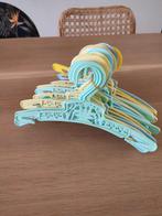 Vrolijke kleerhangers kind of baby, Kinderen en Baby's, Babykleding | Overige, Ophalen, Gebruikt, Jongetje of Meisje
