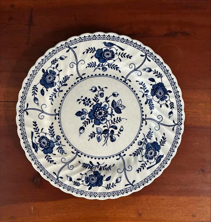 Vintage Johnson Bros. 'Indies' Bord, Huis en Inrichting, Keuken | Servies, Gebruikt, Bord(en), Overige stijlen, Aardewerk, Ophalen of Verzenden