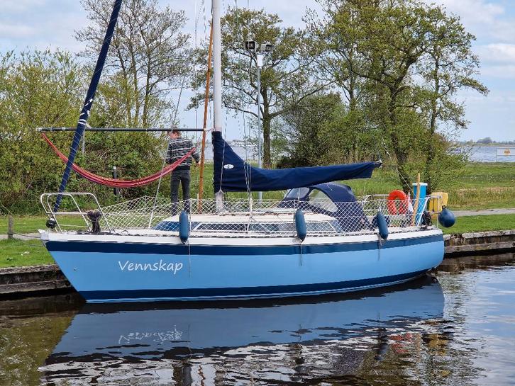 friendship 28 in nette staat (120cm kiel), Watersport en Boten, Kajuitzeilboten en Zeiljachten, Gebruikt, Tourjacht of Cruiser
