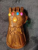 Avengers Infinity Gauntlet - Thanos Handschoen, Ophalen of Verzenden, Zo goed als nieuw