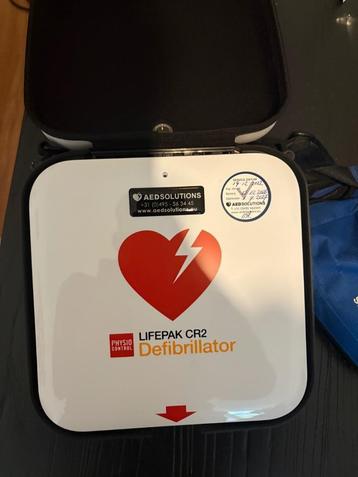 AED met CE-keurmerk (CR2) beschikbaar voor biedingen