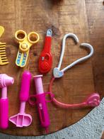 4 verschillende  setjes dokters spullen, Kinderen en Baby's, Speelgoed | Overig, Ophalen of Verzenden, Zo goed als nieuw