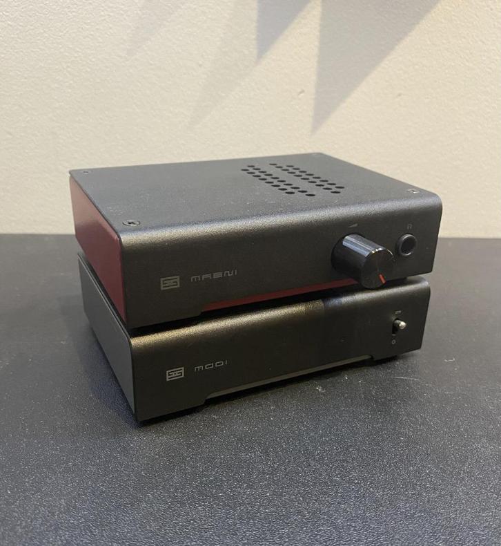 Schiit Magni 3 + Modi 3 + PYST RCA-kabels, Audio, Tv en Foto, Versterkers en Receivers, Zo goed als nieuw, Stereo, Minder dan 60 watt