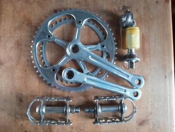 Campagnolo record crankset bracket pedalen KKT beschikbaar voor biedingen