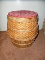 Gevlochten mand met deksel - H:45cm, Ophalen, Mand, Rond, Zo goed als nieuw
