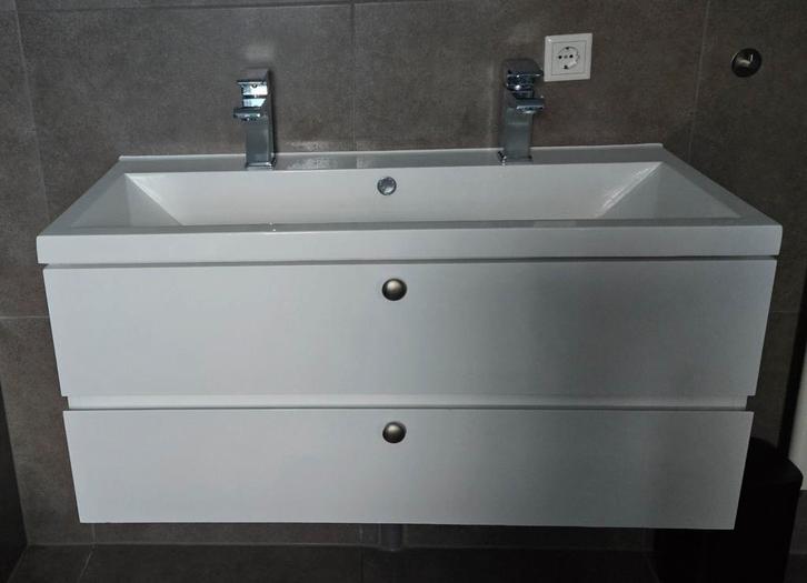 Wastafelmeubel en douchewand, Huis en Inrichting, Badkamer | Badkamermeubels, Gebruikt, Wasbak of Wastafel, Minder dan 100 cm