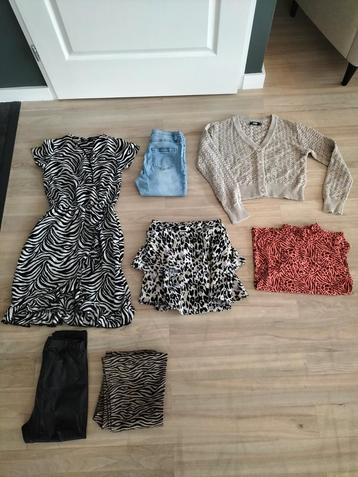 Pakket meidenkleding maat 146/152 en 158/164 beschikbaar voor biedingen
