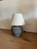 Kruiklamp/ tafellamp met stenen voet, Huis en Inrichting, Lampen | Tafellampen, Ophalen, Zo goed als nieuw, 50 tot 75 cm
