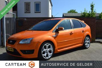 Ford Focus 2.5-20V ST | Cruise | Recaro | Youngtimer | Elect beschikbaar voor biedingen