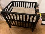 Zwarte baby box met matras en boxkleed, Ophalen, Zo goed als nieuw, Rechthoekig, Boxkleed