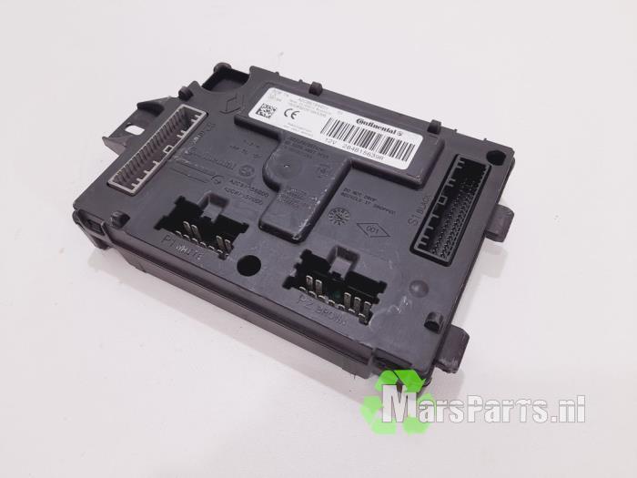 Computer Body Control van een Renault Clio, Auto-onderdelen, Carrosserie en Plaatwerk, Renault, Gebruikt, 6 maanden garantie, 12 maanden garantie