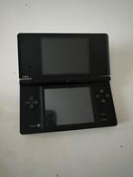 Nintendo DSi, met hoesje, en met oplader., Spelcomputers en Games, Spelcomputers | Nintendo DS, Ophalen of Verzenden, Zo goed als nieuw